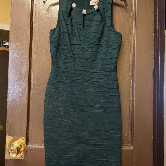 Closet Sale - Picture 1 of 4